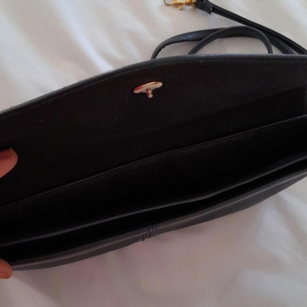 Navy Leather Envelope Clutch or Shoulder Bag with Strap - Picture 4 of 4